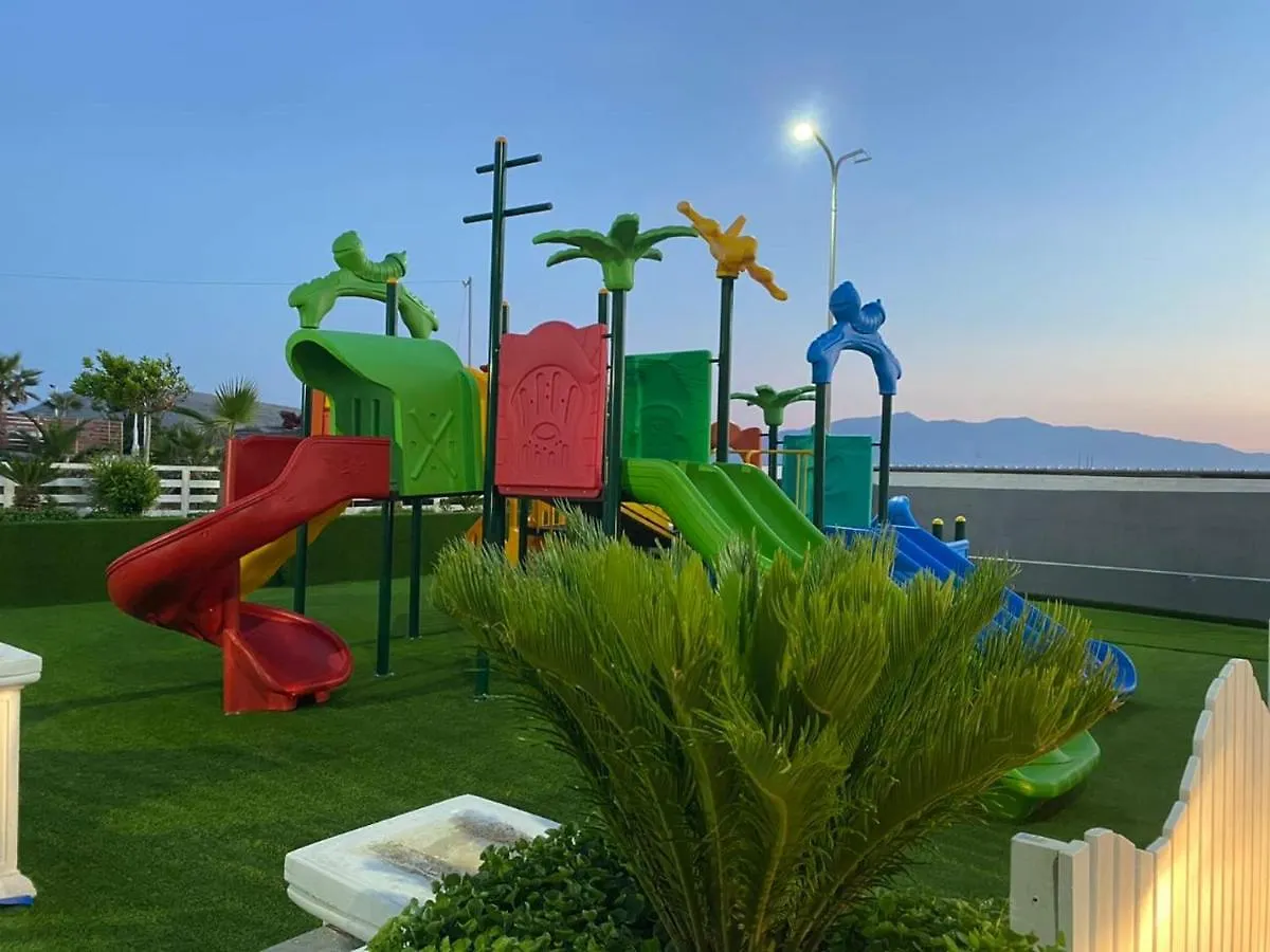 Residence Saranda International 0*, Sarande